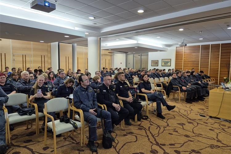 Slika /slike/Posveta mentorjev gasilske mladine 2025.jpg